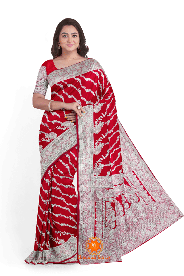 Maroon Silk Banarasi Saree With Floral Jaal Pattern