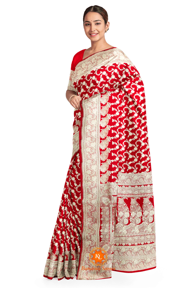 Red Soft Silk Banarasi Saree With Floral Jaal Pattern