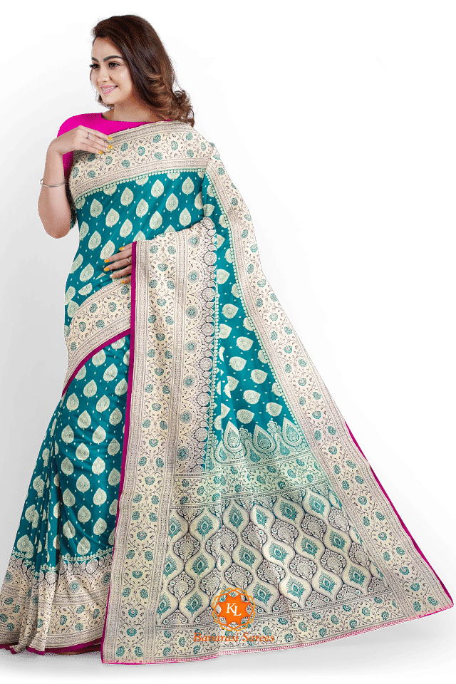 Banarasi Rama saree with Floral butti