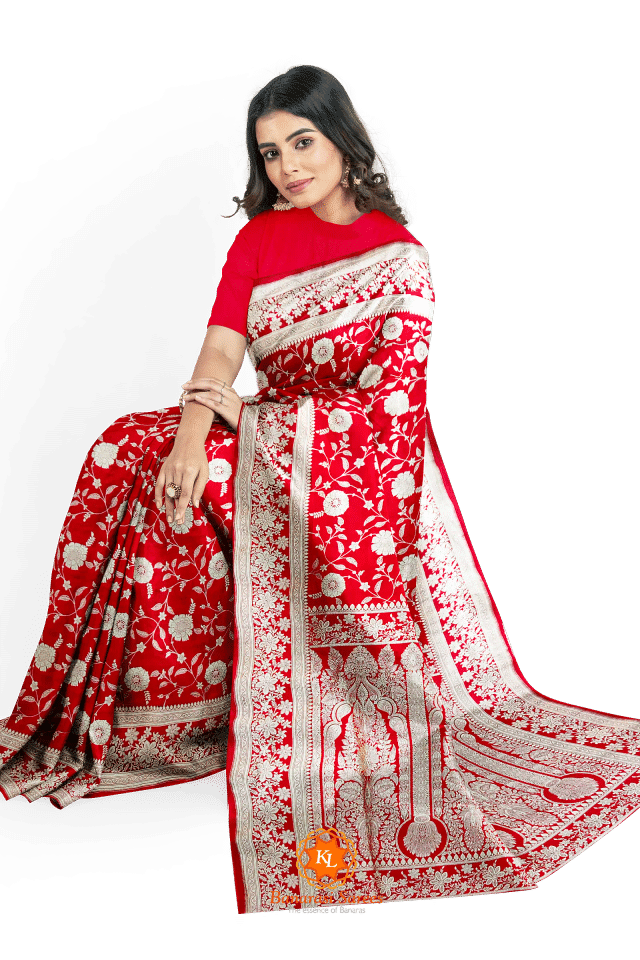 Bright Red Silk Saree With Zari Weaving Work