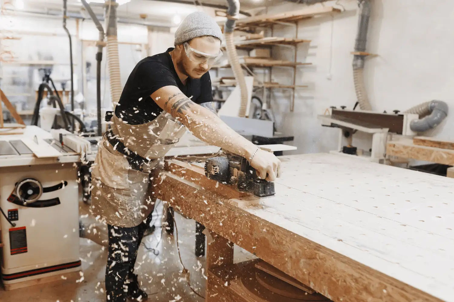 The Complete Guide to Start A Carpentry Business in 2025