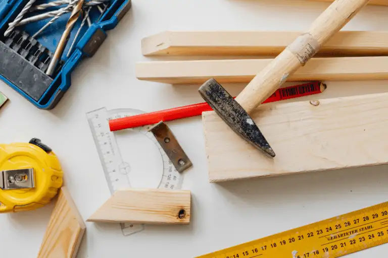 Proper carpentry tools