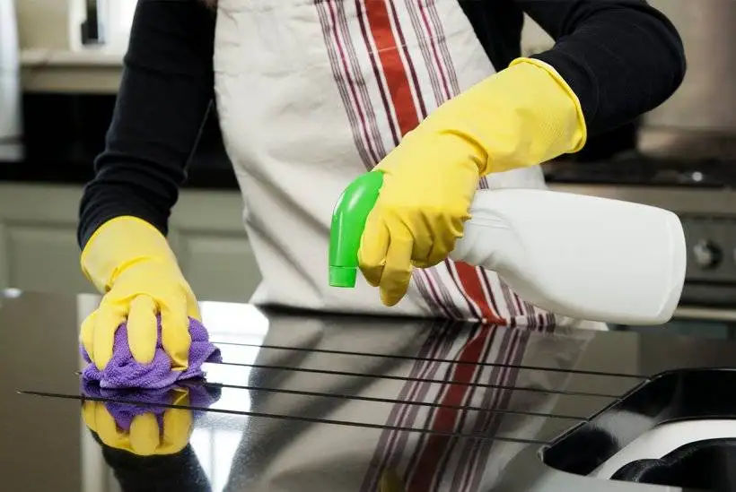 Kitchen Cleaning