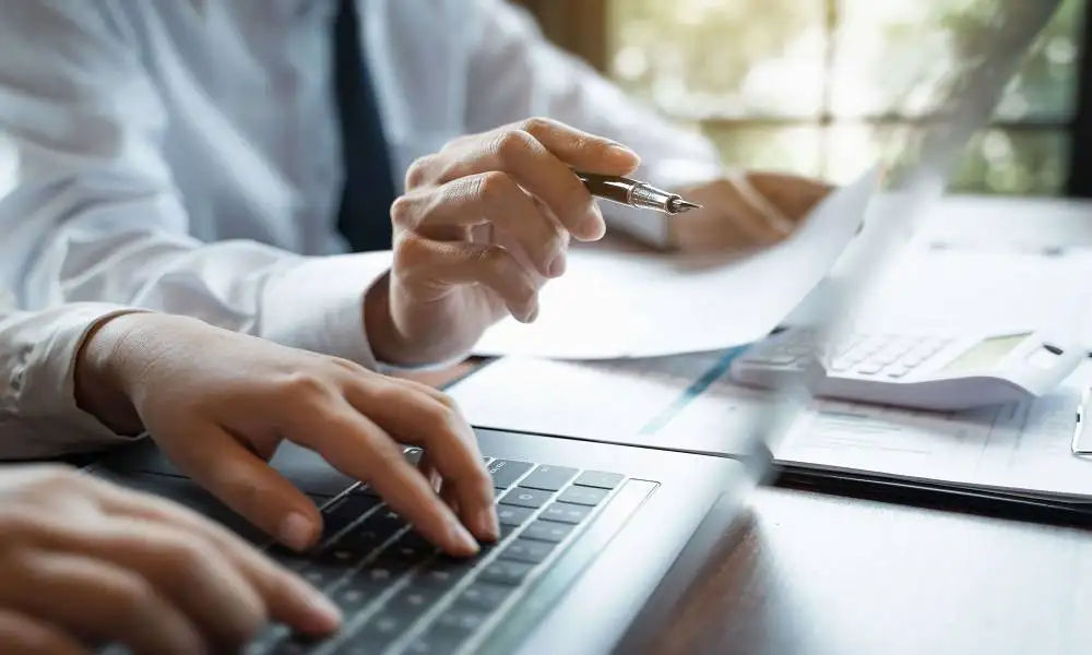 How to Find an Invoicing Solution for Your Small Business