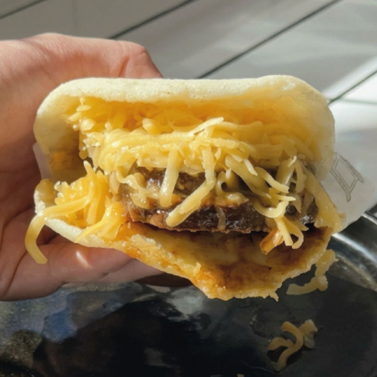 Arepa Mixta