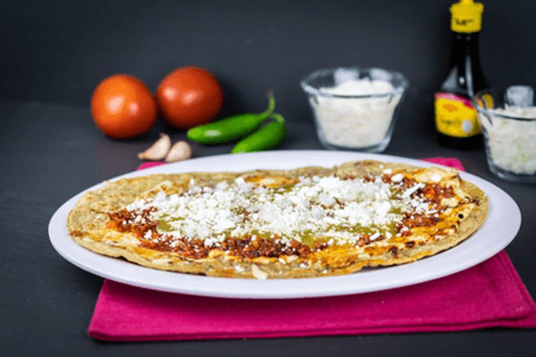 Huarache de Chicharrón