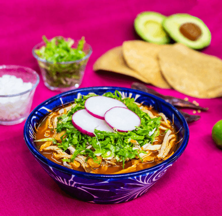 Pozole Rojo (plato grande)