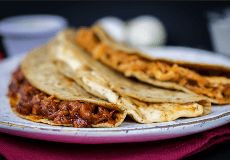 Quesadilla Combinada (2 ingredientes)