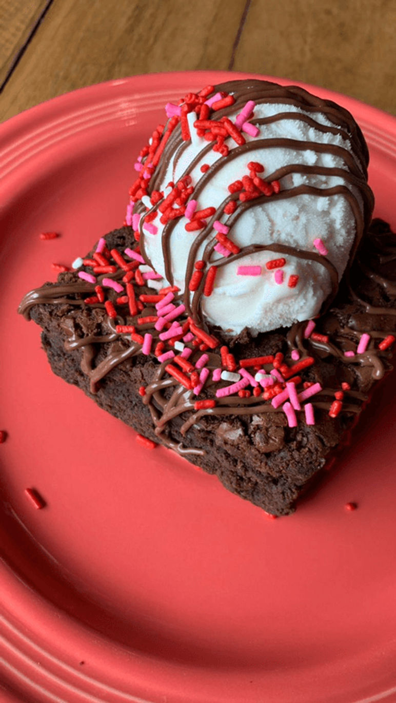 Brownie con Helado