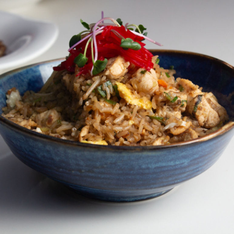 Yakimeshi / Pollo