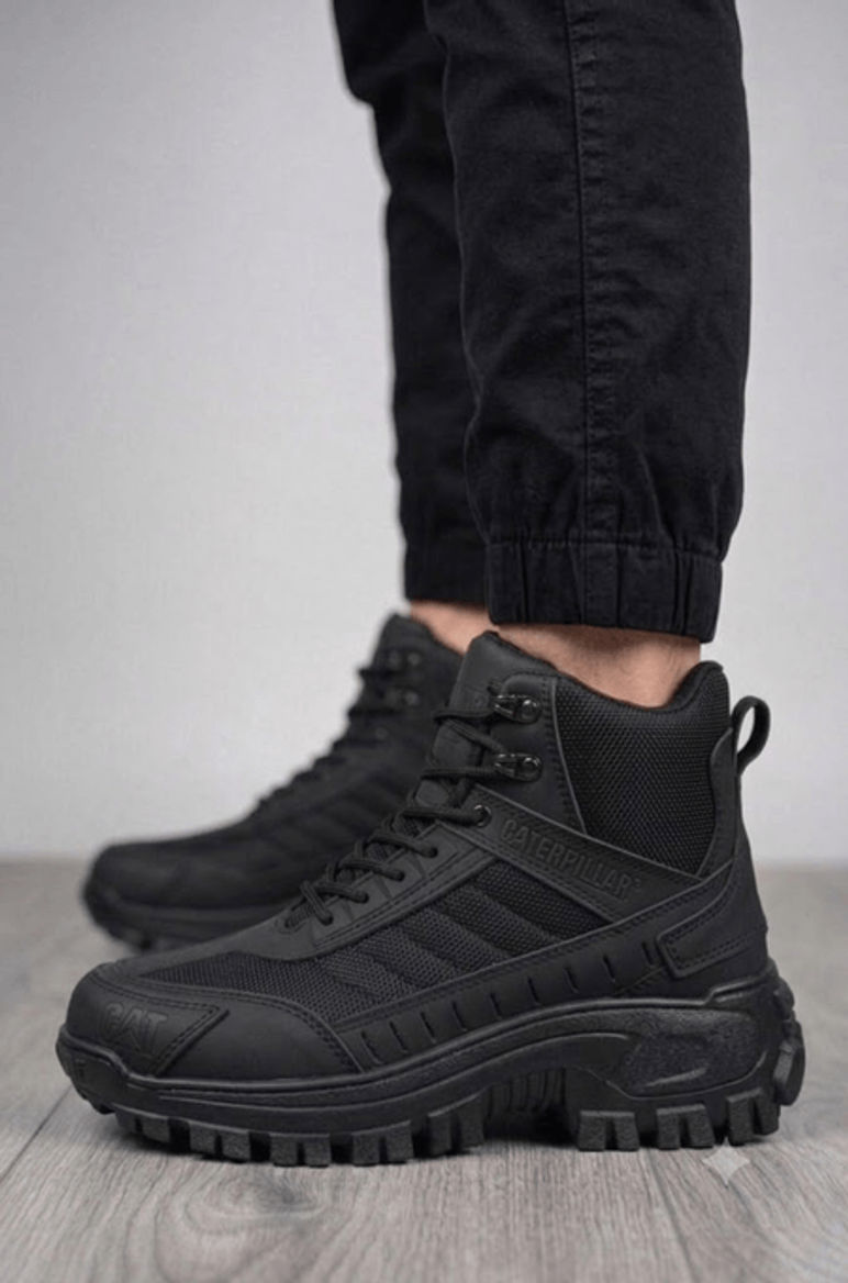 BOTA CASUAL TODA NEGRA
