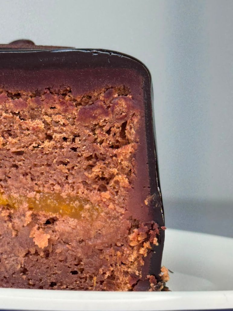 Torta Sacher (10 Porciones)