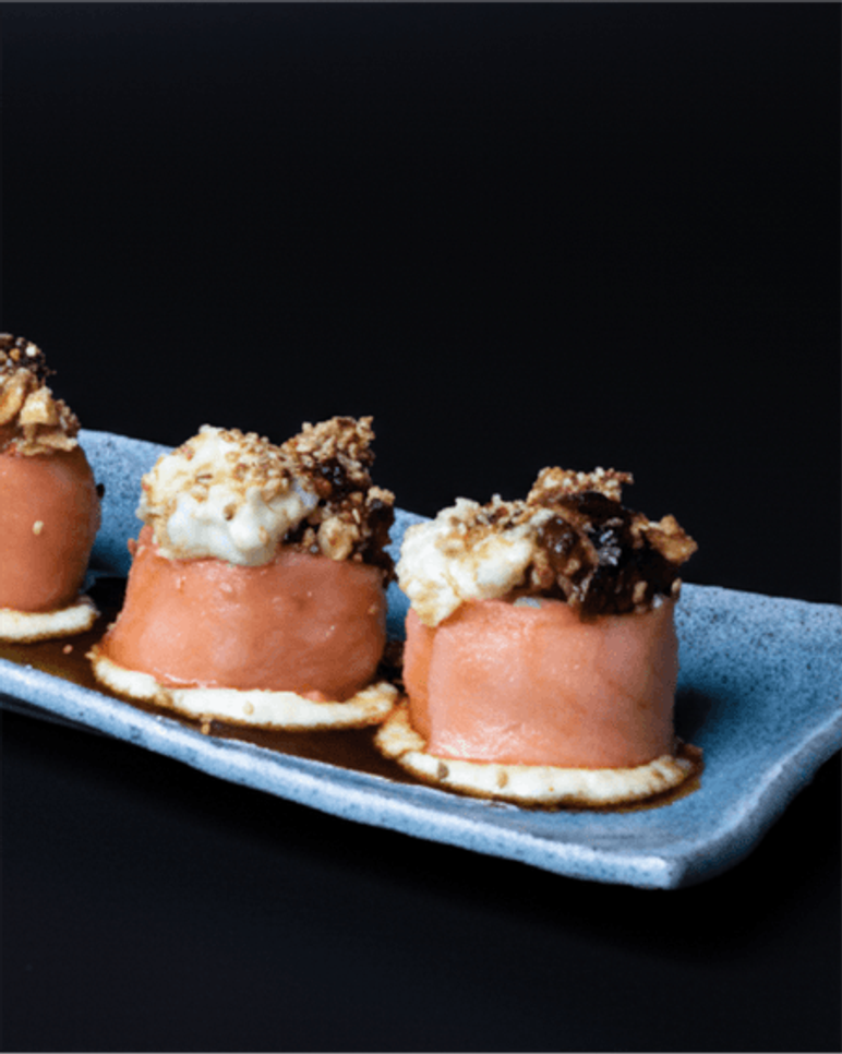 SAKE ROLL