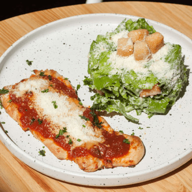 Pollo a la Parmesana