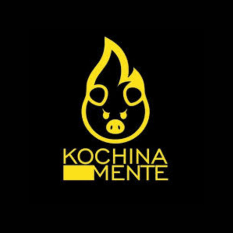 2 Empanadas De Cochino