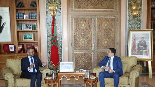 سلطنة عُمان والمغرب تعقدان جلسة مشاورات سياسية