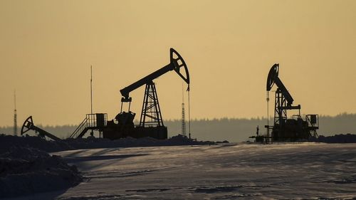 روسيا تعتزم خفض إمدادات النفط لأوروبا إلى 5 بالمائة من صادراتها هذا العام