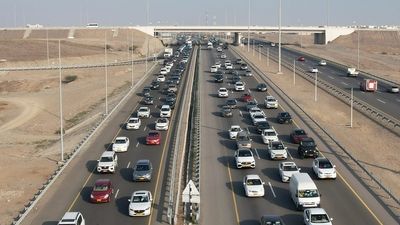 المهندس قاسم المرهوبي لـ «الوصال »: مشروع تطوير طريق مسقط السريع على وشك الإسناد تمهيدًا لمرحلة جديدة من الانسيابية المرورية في مسقط