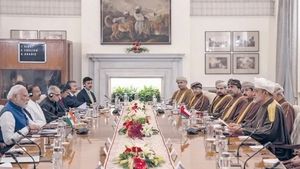 د. سليم الهنائي لـ«الوصال»: زيارة رئيس وزراء الهند تؤسس لشراكة استراتيجية أعمق وتكرّس دور عُمان في استقرار الإقليم