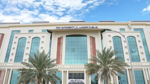 نصر الرواحي لـ&laquo;الوصال&raquo;: السجلات غير الفعالة مطالبة بالإقرارات والتحديث.. والغرامات نتيجة &laquo;التأخير&raquo;