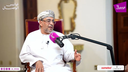أ.د. عبدالله أمبوسعيدي في &laquo;فوانيس الوصال&raquo;: &laquo;المعلم يصنع المستقبل&raquo;&hellip; رحلة علم بدأت من نزوى وأثمرت حضورًا أكاديميًا عالميًا