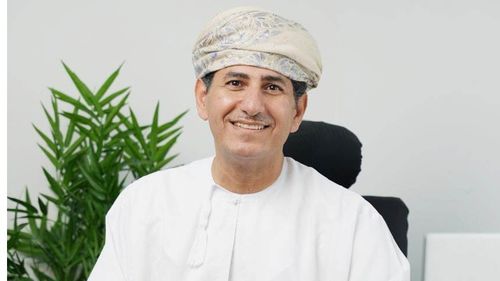 أوميفكو.. ضيف بورصة مسقط الجديد