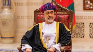 جلالةُ السُّلطان المعظم يُعزي أمير قطر في وفاة والده