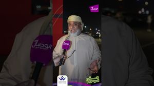 #أحمد_الرواس‬  لـ ‫#الوصال‬ :- ' أنقذوا الكرة العمانية ..!!