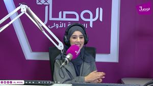 حسن أسود جمال، باكستاني مقيم في سلطنة عمان يشاركنا قصته في وصال دوت أف أم