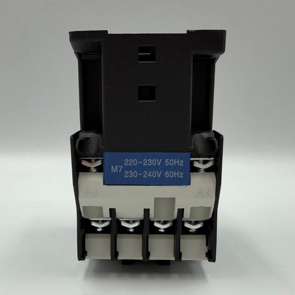 Contactor Motor NC 230V 12A