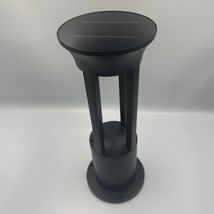 Stâlp LED Grădină 5W Cu Panou Solar IP65, 3000K, Lumina calda