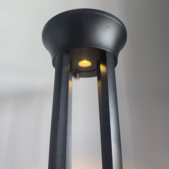 Stâlp LED Grădină 5W Cu Panou Solar IP65, 3000K, Lumina calda