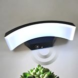 Aplica LED concava cu senzor neagra 24w IP65 3000K 