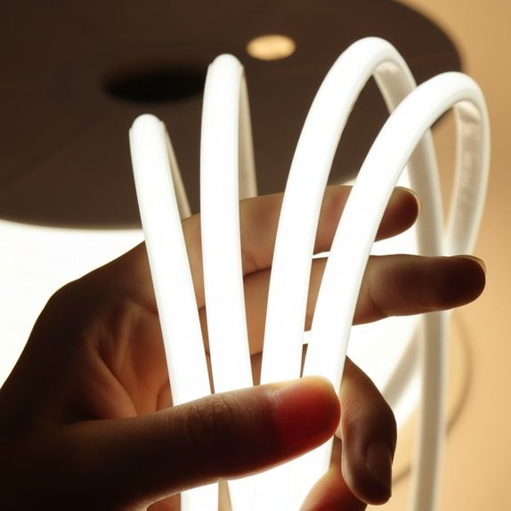 Bandă LED FCOB 230V 10W/m IP65