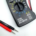 Multimetru digital DT83B