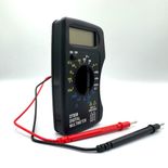 Multimetru digital DT83B