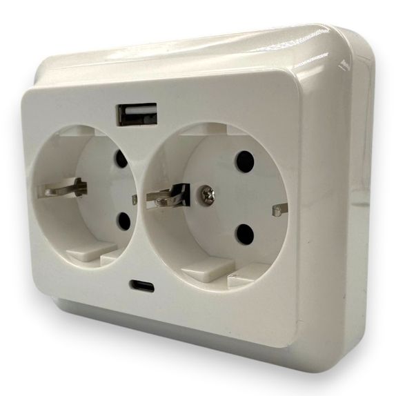 Priza Dubla cu incarcator USB tip C