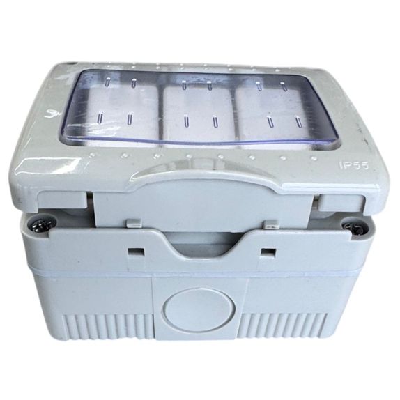 Intrerupator Triplu Aplicat Antigron Ip55