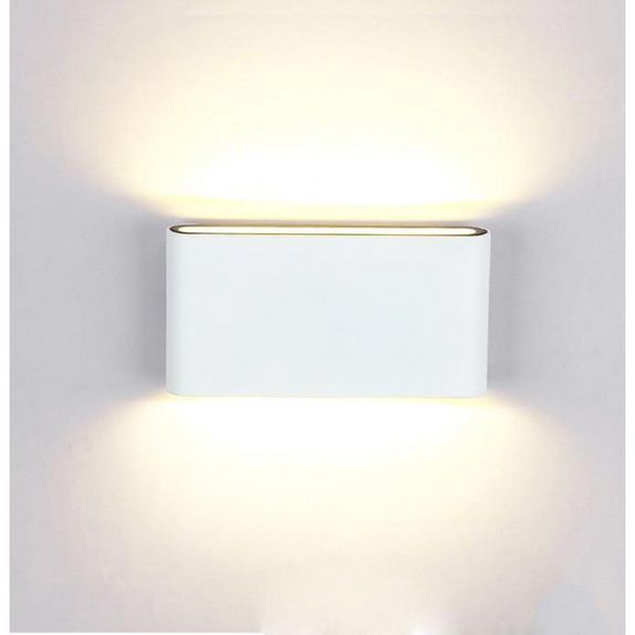 Aplica de exterior extra-plata , 12W=75W, 3000K, lumina calda, IP65