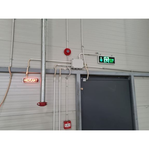 Lampa Exit 30 Led