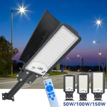 Lampa stradala solara , 50w , senzor crepuscular si proximitate