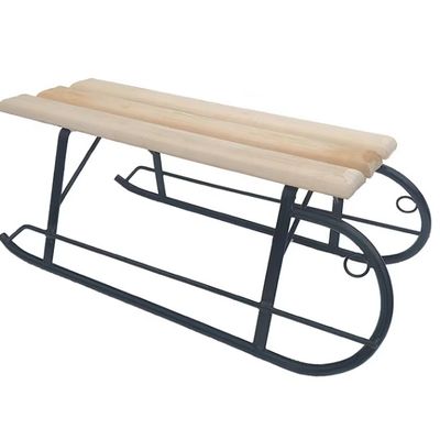 Sanie din metal si lemn de fag, lungime 73 cm