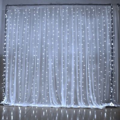 Instalatie de Craciun 3 M x 1 M, Perdea Ploaie, Lumina Alba, 132 Leduri