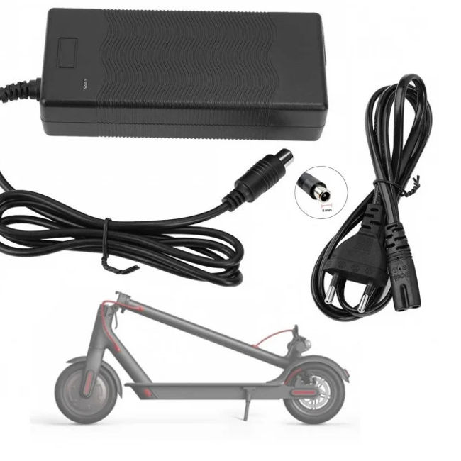 Incarcator baterie trotineta electrica 42V