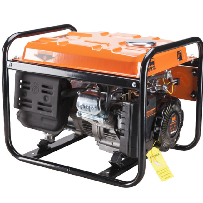Generator de curent electric, pe benzina, Evotools EPTO GG900, 4 Timpi, 220 V, 900 W, 2 CP, priza 12 V, regulator tensiune