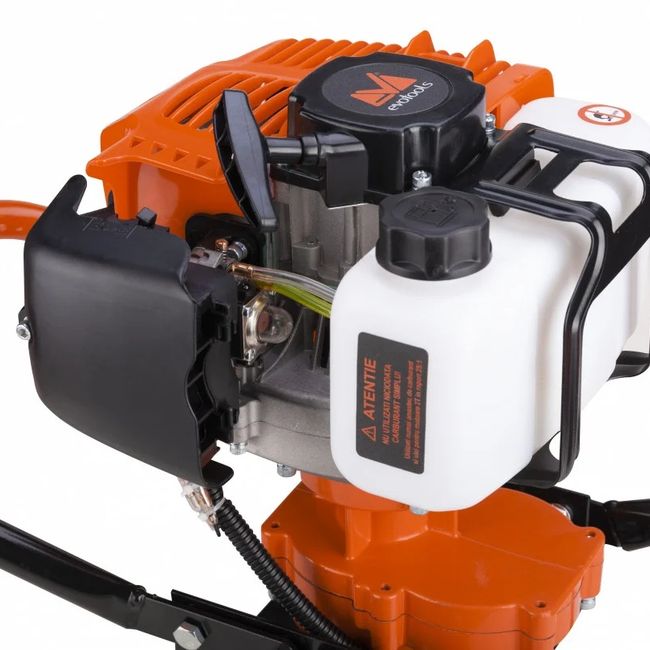 Motoburghiu pamant, Motosfredelul GEA 520-1 EVOTOOLS, pe benzina, 2 timpi, burghiu inclus 150 mm