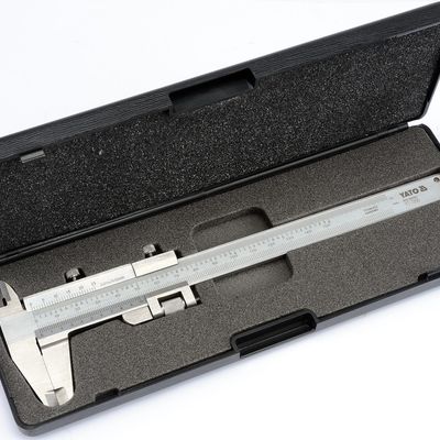 Subler mecanic, Yato YT-7200, 150 mm