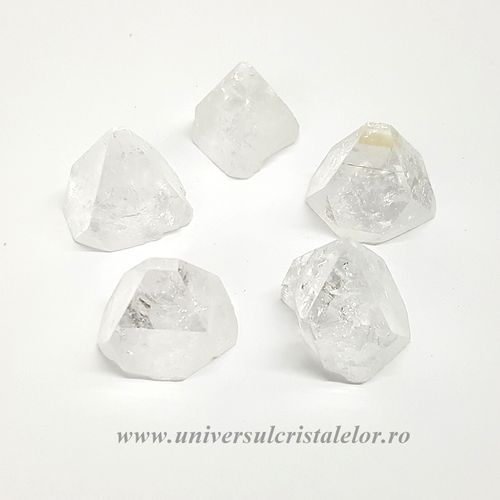 Piramida apofilit 