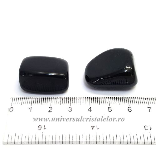 Obsidian negru piatra rulata 2 cm 