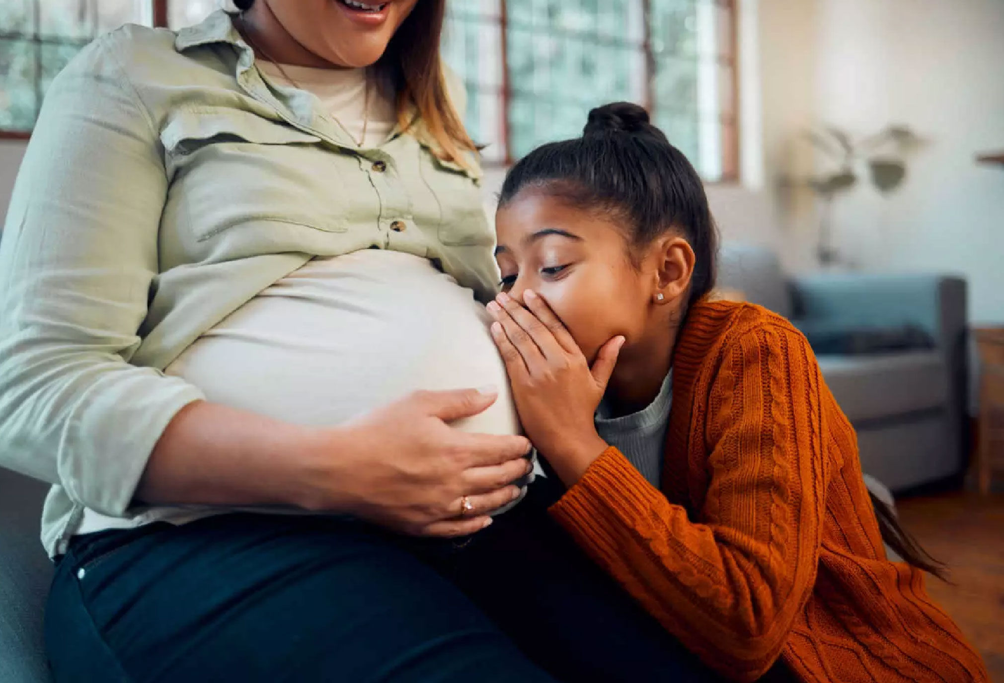 Touching Photo of Pregnancy Moments Young Expectant Mother with